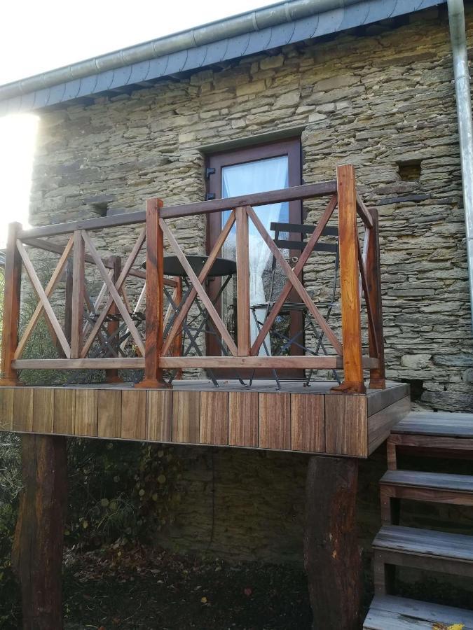La Ferme De La Chapelle - Gite Et Chambres D'Hotes Cherain Exterior foto